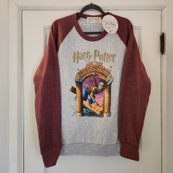 Out of Print Tops - Out of Print - Harry Potter Raglan Sweatshirt 🪄🏰✨